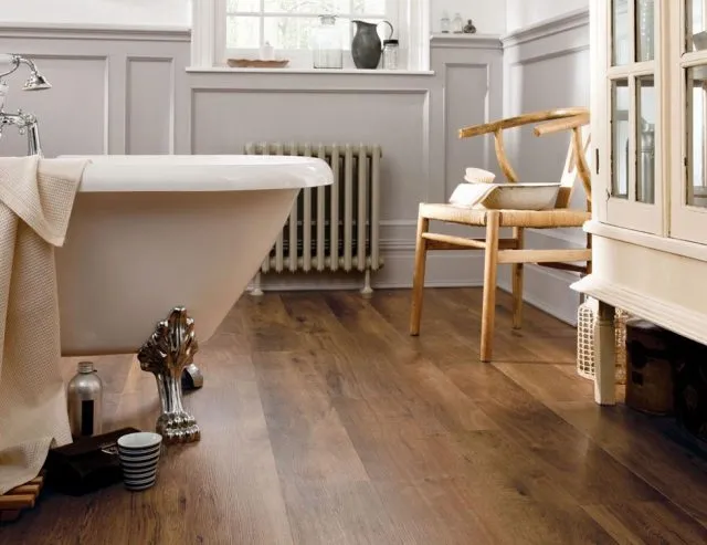 Scopri di più sull'articolo Parquet in Bagno
